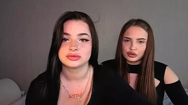 Girls: try live performances with matured performers, from dancing to quirks, in a variety of beautiful sex cams.