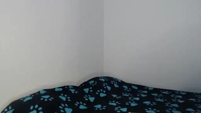 littleemma_77 from StripChat is Freechat