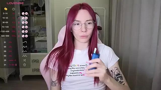 Girls: try live performances with matured performers, from dancing to quirks, in a variety of beautiful sex cams.