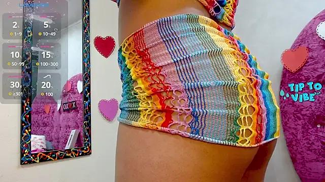 Girls: try live performances with matured performers, from dancing to quirks, in a variety of beautiful sex cams.