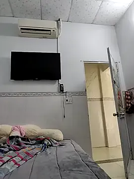 Liveryta from StripChat is Freechat