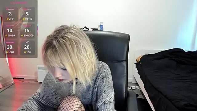 Girls: try live performances with matured performers, from dancing to quirks, in a variety of beautiful sex cams.