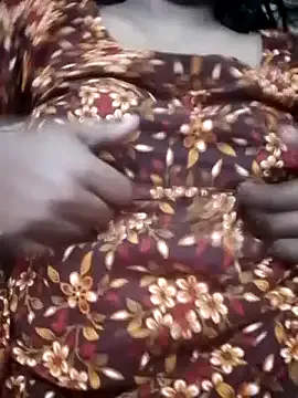 Liza0103 from StripChat is Freechat