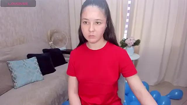 LizaCharming from StripChat is Freechat