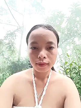 Lmaylili from StripChat is Freechat