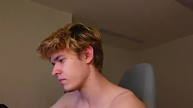 Logan_Fraser from StripChat is Freechat