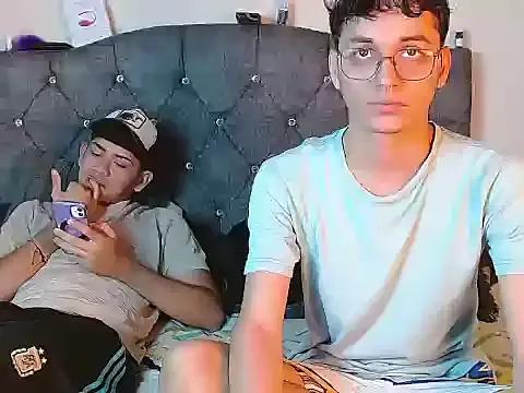 logan_willyams_ from StripChat is Freechat