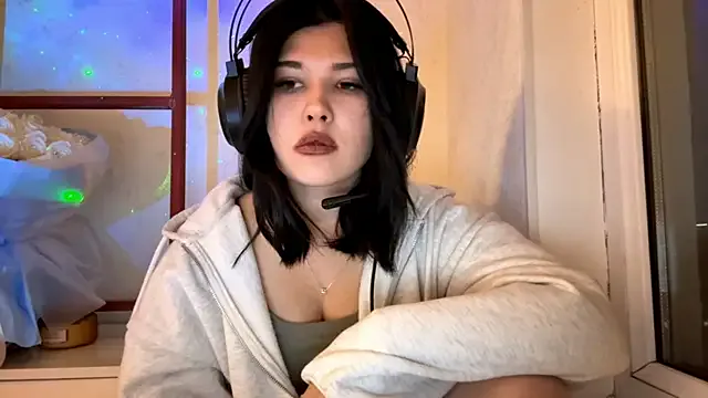 Lolamein on StripChat 