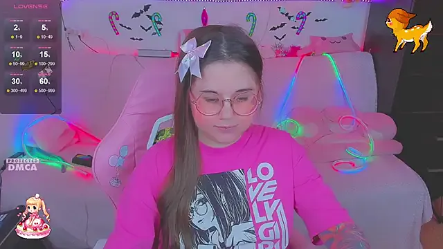 Lolisuccub from StripChat