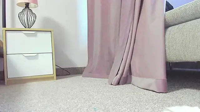 LollaVibes from StripChat is Freechat