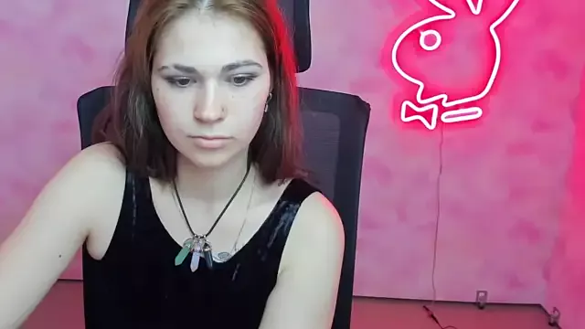 Loon_Amore from StripChat