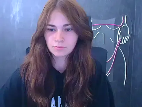 Loon_Amore from StripChat