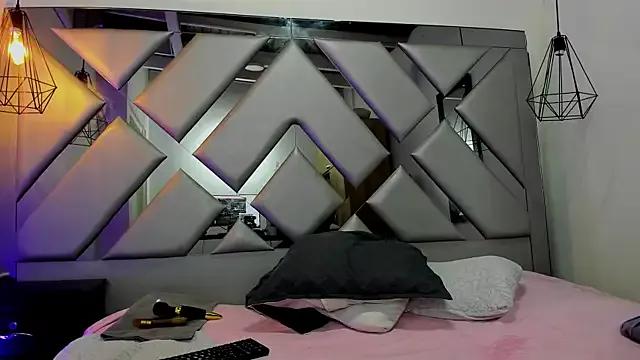 Girls: try live performances with matured performers, from dancing to quirks, in a variety of beautiful sex cams.