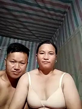 Love-Mama33 from StripChat is Freechat