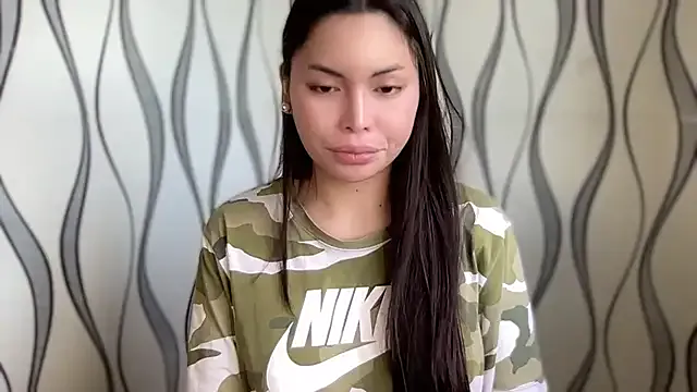 lovekatexx from StripChat is Freechat