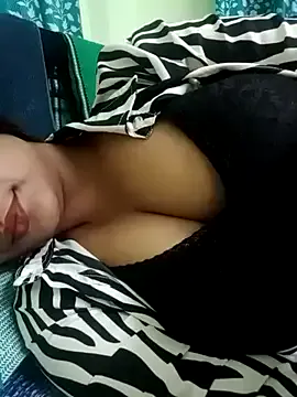 lovely_simran from StripChat is Freechat