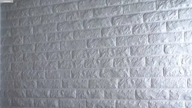 LowOncoming from StripChat