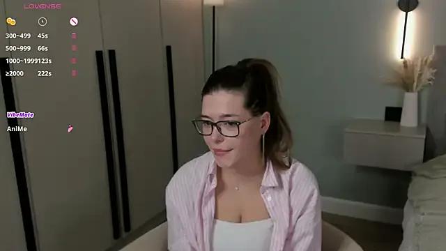 Girls: try live performances with matured performers, from dancing to quirks, in a variety of beautiful sex cams.