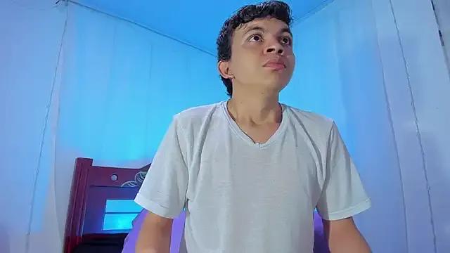 Lucaas_King from StripChat is Freechat