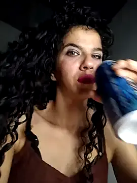 lucerocutte from StripChat is Freechat