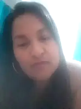 lucia00xx from StripChat is Freechat