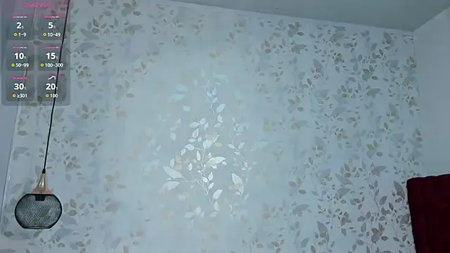 Luciaoregon from StripChat is Freechat