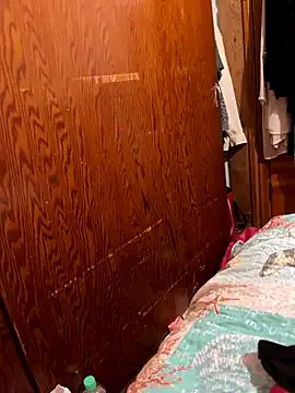 Luciouslouise72@xh from StripChat is Freechat