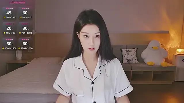 Lucky-baby from StripChat is Freechat