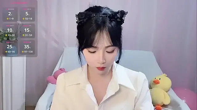 LuckySHI-520 from StripChat is Freechat