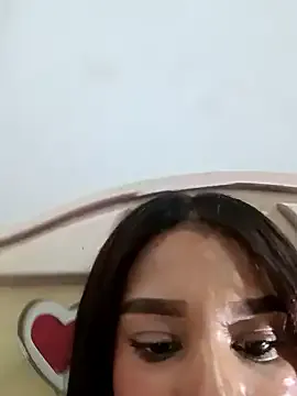 lucy_sluppy_hard from StripChat