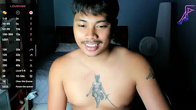 LuisitoJuancho55 from StripChat is Freechat