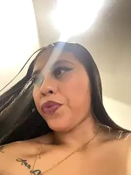 Lulu_Monroe from StripChat is Freechat