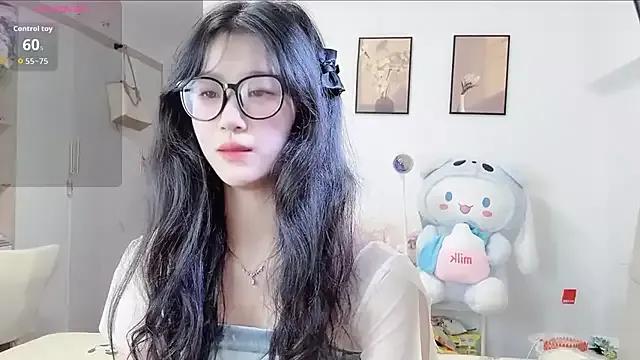 Luminous163 from StripChat is Freechat