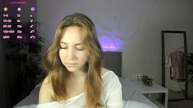 Luna_G0ld from StripChat is Freechat