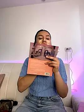 luna_sofia12 from StripChat is Freechat
