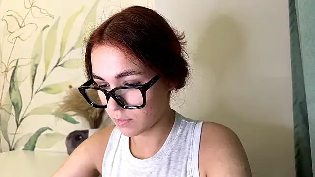 LunaAfrodita from StripChat is Freechat