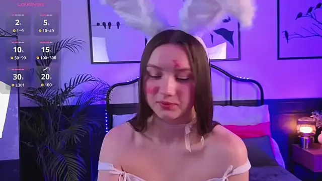 LunaMim from StripChat is Freechat