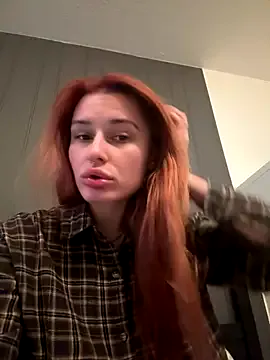 LunarBeatrice from StripChat is Freechat