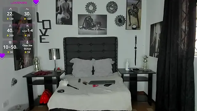 LunarisSmith from StripChat is Freechat