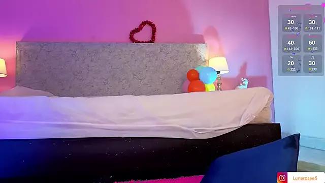 Girls: try live performances with matured performers, from dancing to quirks, in a variety of beautiful sex cams.