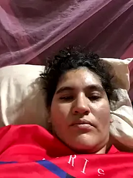 lunasexyhot18 from StripChat is Freechat