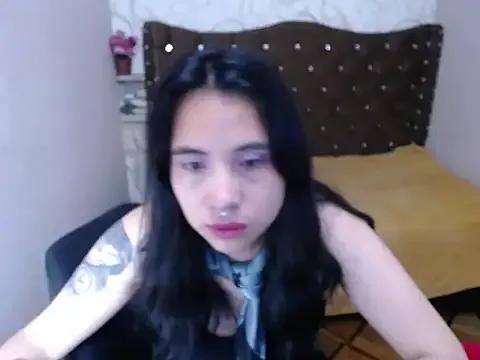 lunavalenciax from StripChat is Freechat