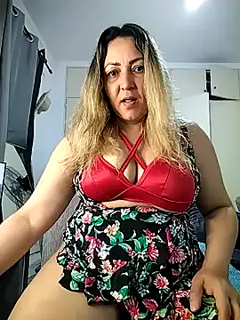 Lunita86 from StripChat is Freechat