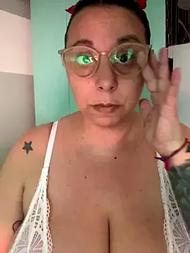 LupitaHaze from StripChat is Freechat