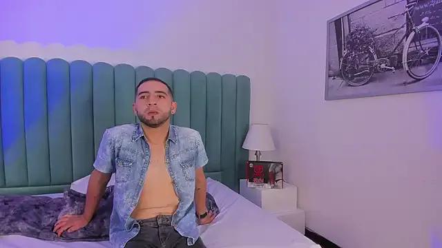 Lushian_Luna from StripChat is Freechat