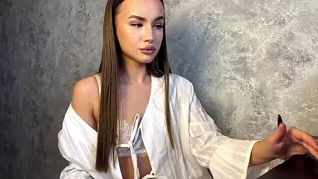 LushMira from StripChat is Freechat