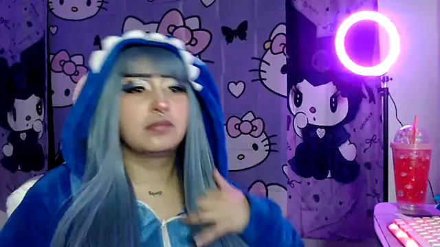 Lussyevans24 from StripChat