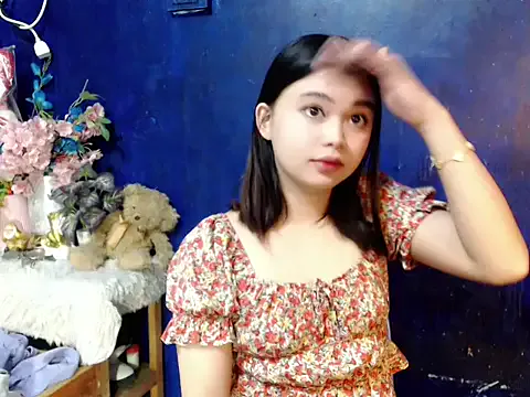 lustfullakim from StripChat