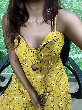 Lusty_Naina from StripChat is Freechat