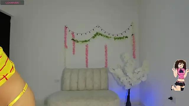 Girls: try live performances with matured performers, from dancing to quirks, in a variety of beautiful sex cams.